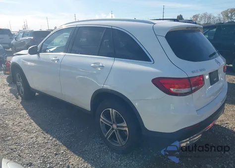 2017 Mercedes-Benz Glc 300 4Matic z USA, uszkodzony, nr VIN WDC0G4KB0HF153398